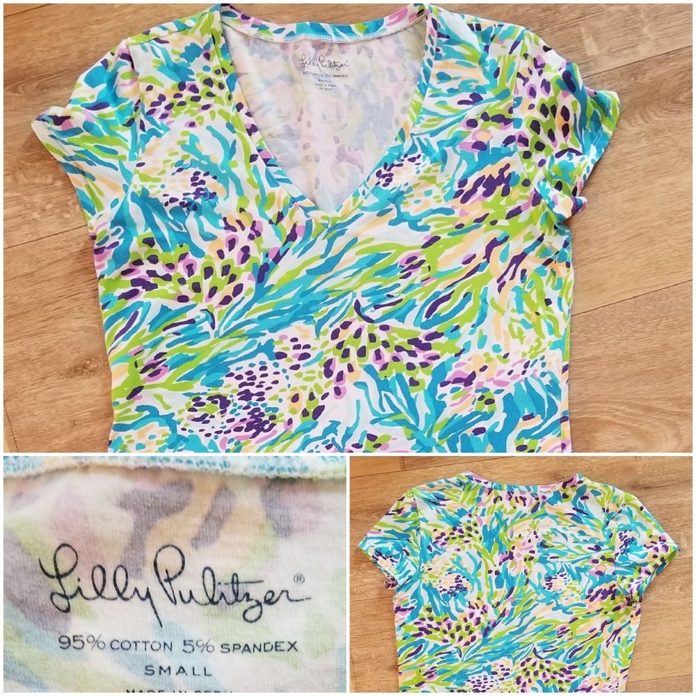 Lilly Pulitzer V-Neck Signature Print Tee